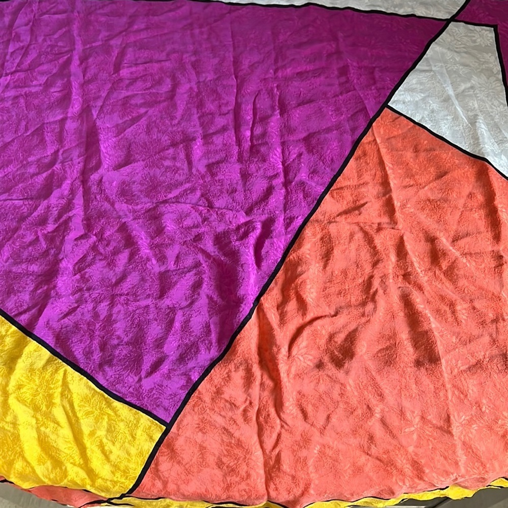 Albert Nipon Scarf